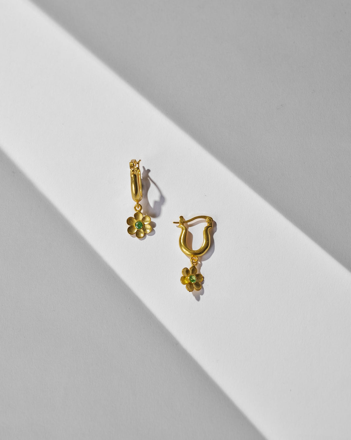 Raat Rani Earrings - Gold