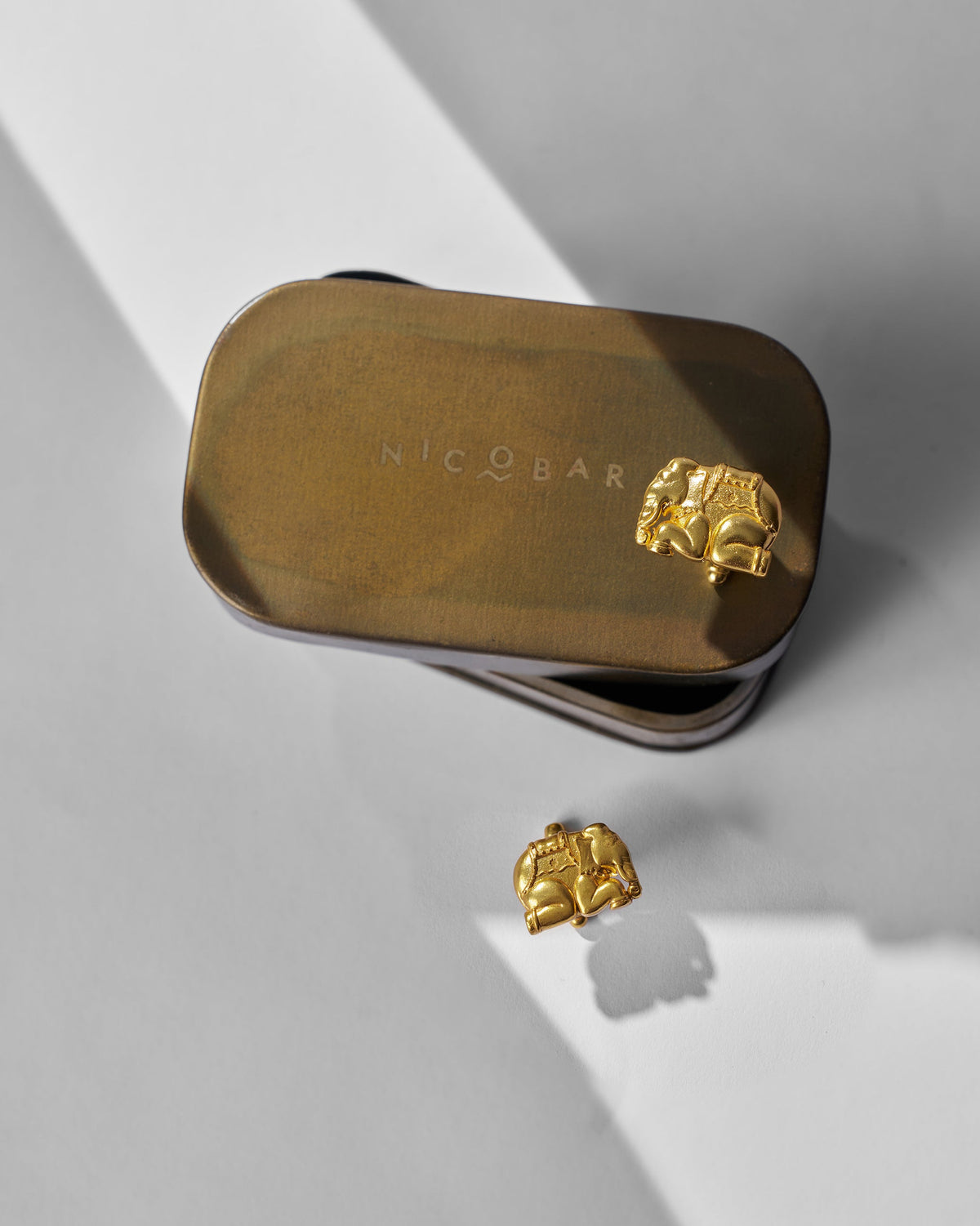 Appu Cufflinks - Gold