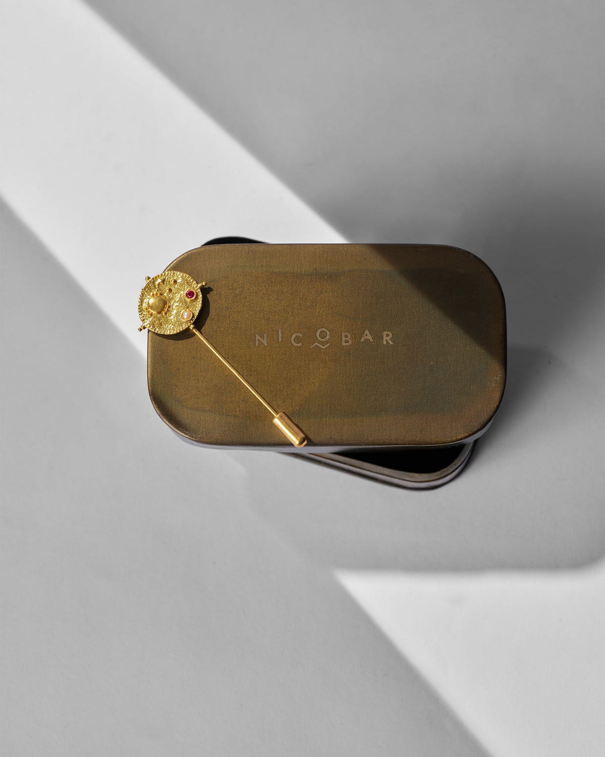 Nebra Lapel Pin - Gold