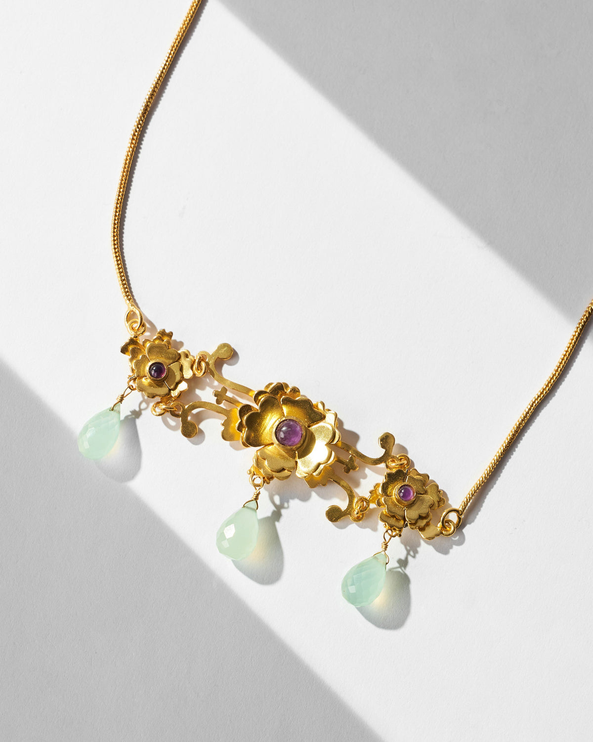 Kesar Choker - Gold