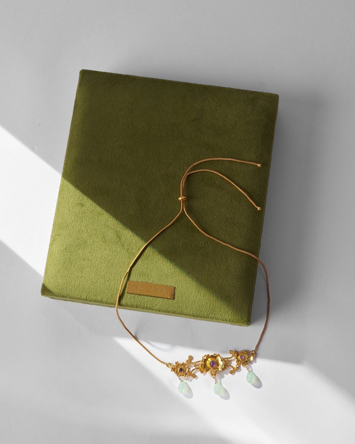 Kesar Choker - Gold