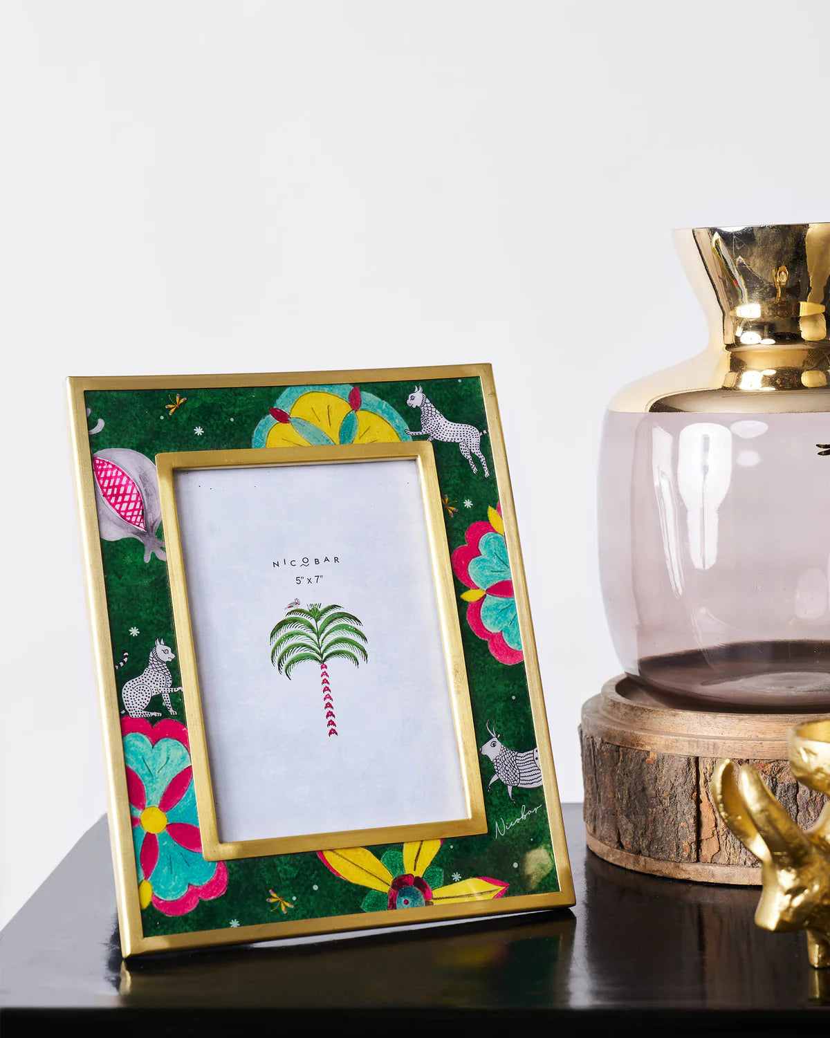 Anara Photo Frame