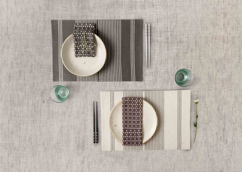 Alleppey Placemat (Set of 2) - Charcoal & Ivory