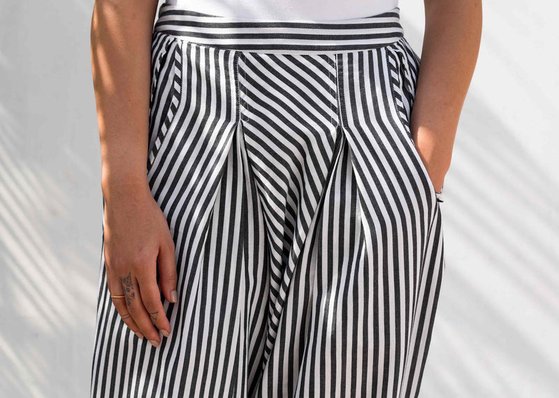 Drop Crotch Pants - Black & White