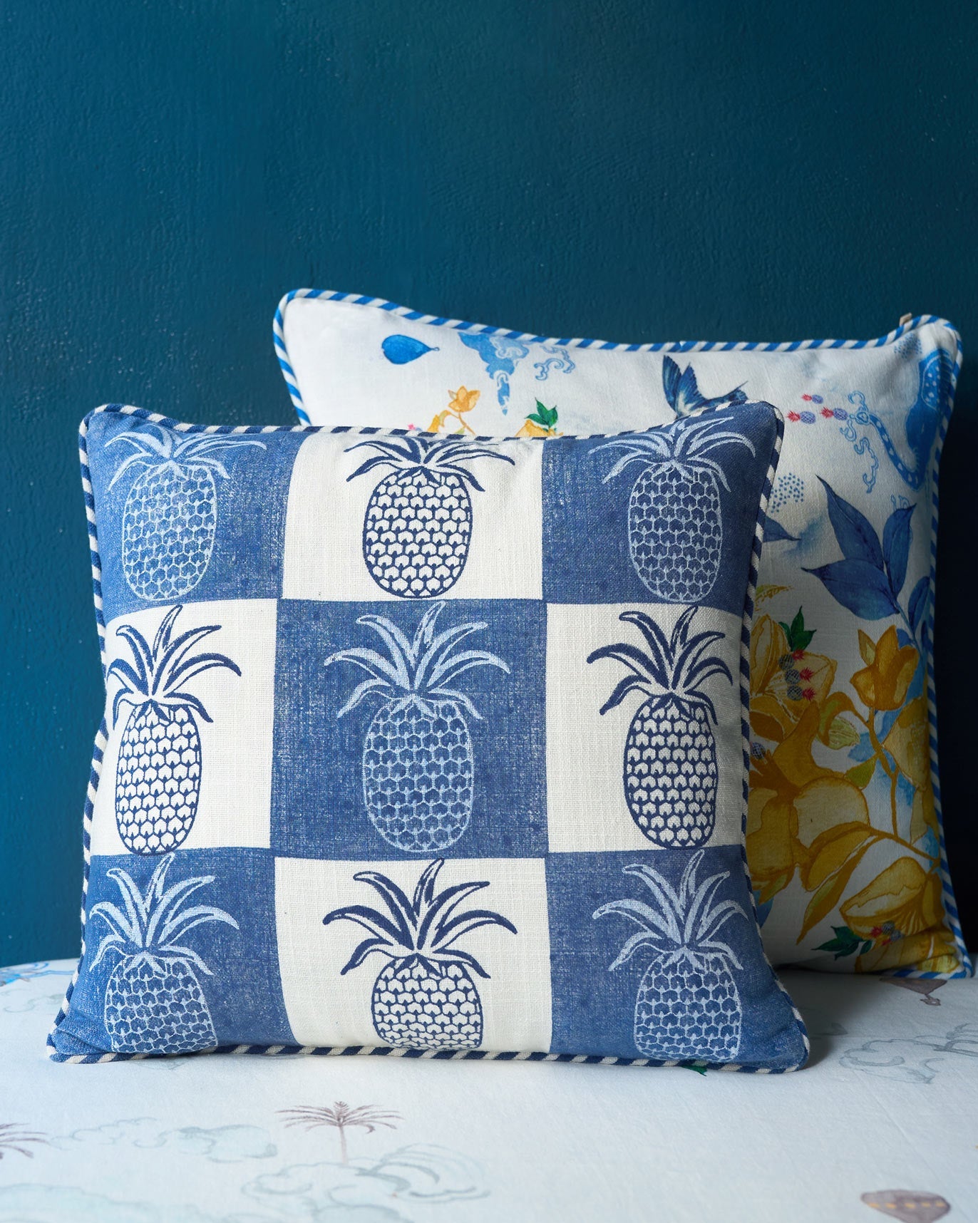 Mad Over Ananas Cushion Cover - Reversible