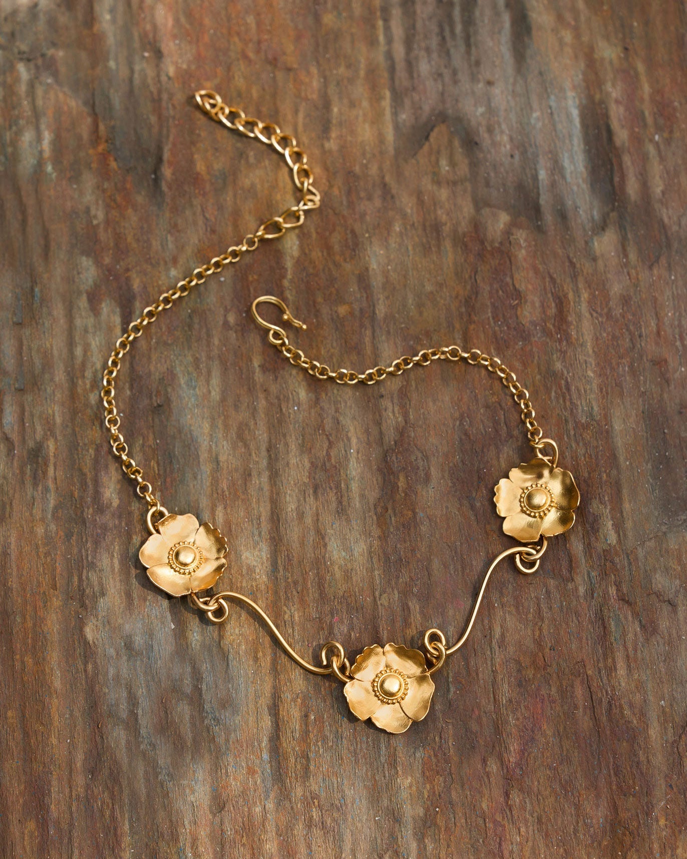 Tiffany & Co. Vintage 18K Yellow Gold Cross Pendant Necklace - Ann's  Fabulous Closeouts