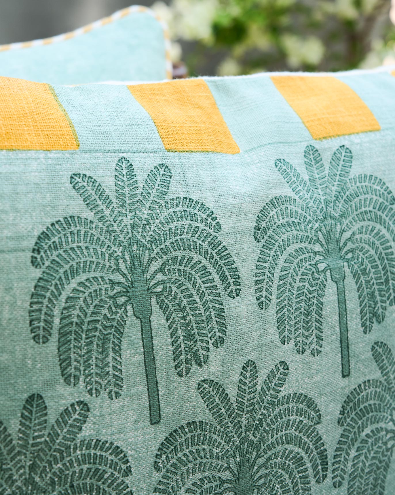 Palm Puff Cushion Cover