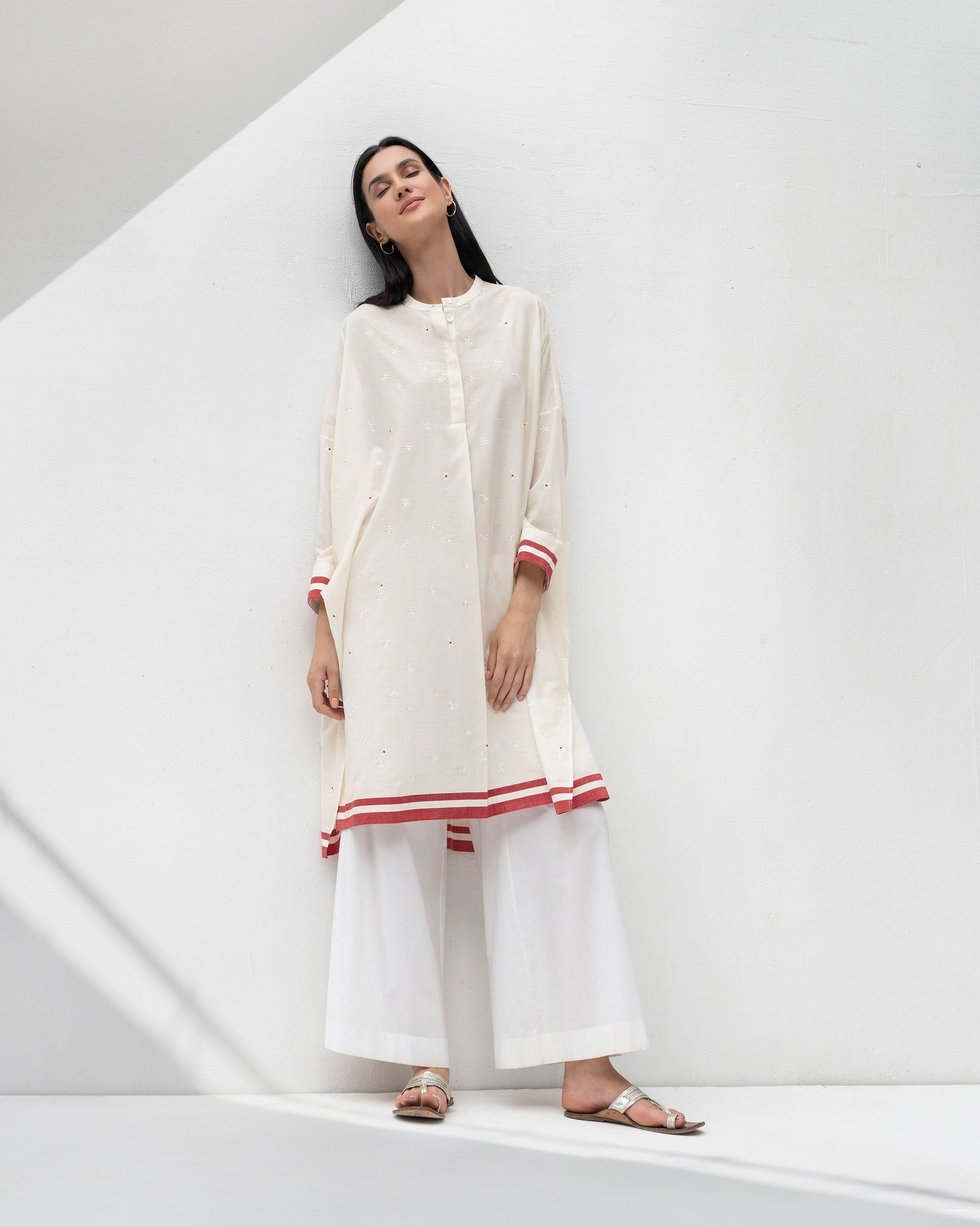 Lazy Weekend Tunic - Ivory & Red