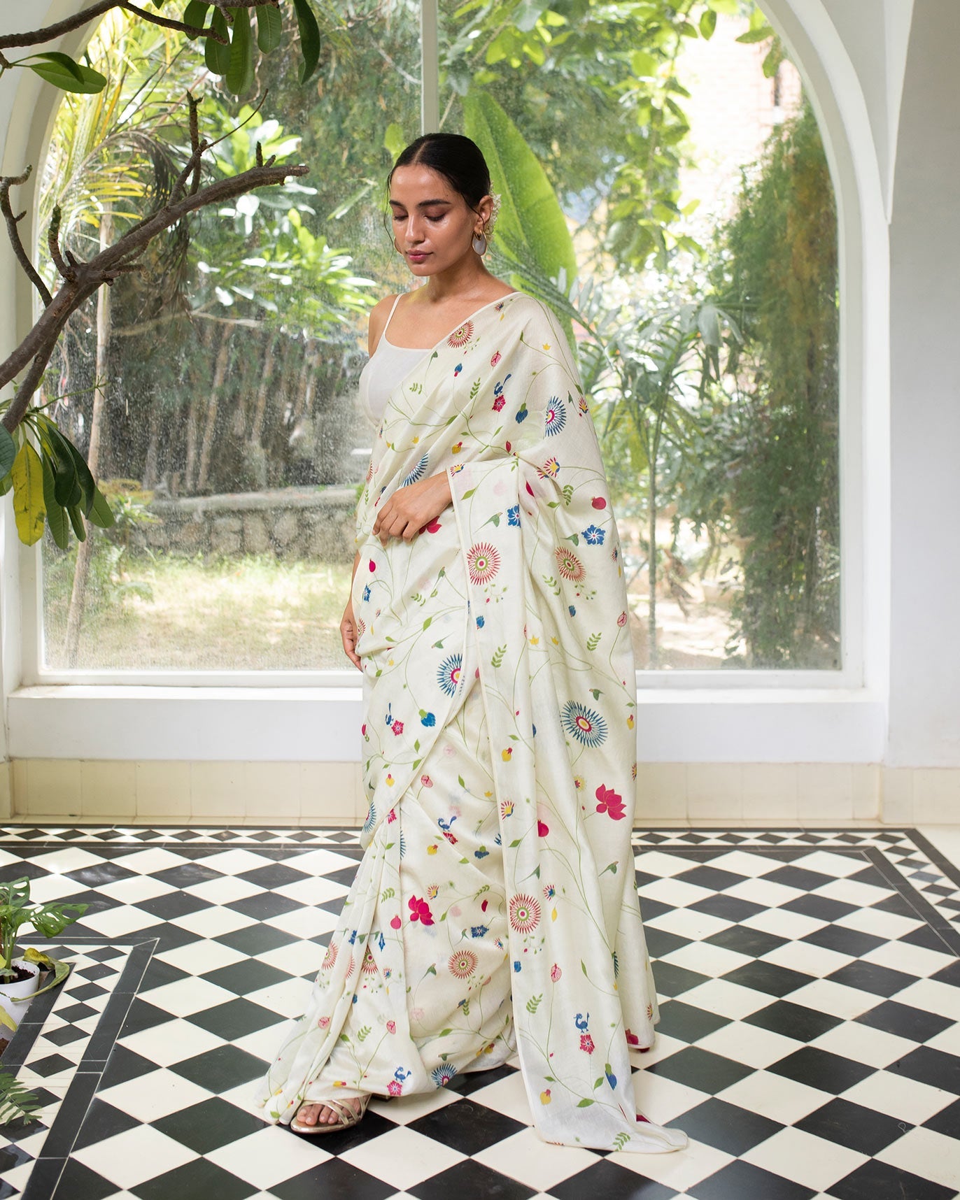 Jaal Printed Sari - Multi