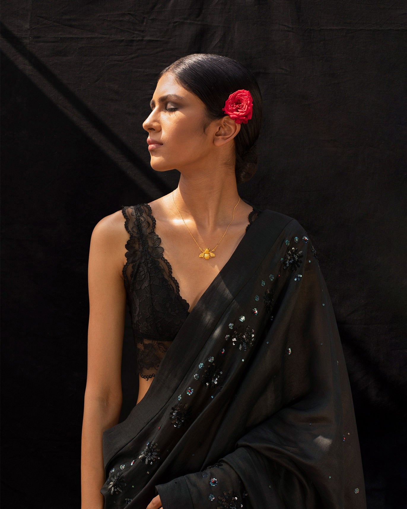 Galaxy Sari - Black & Gold