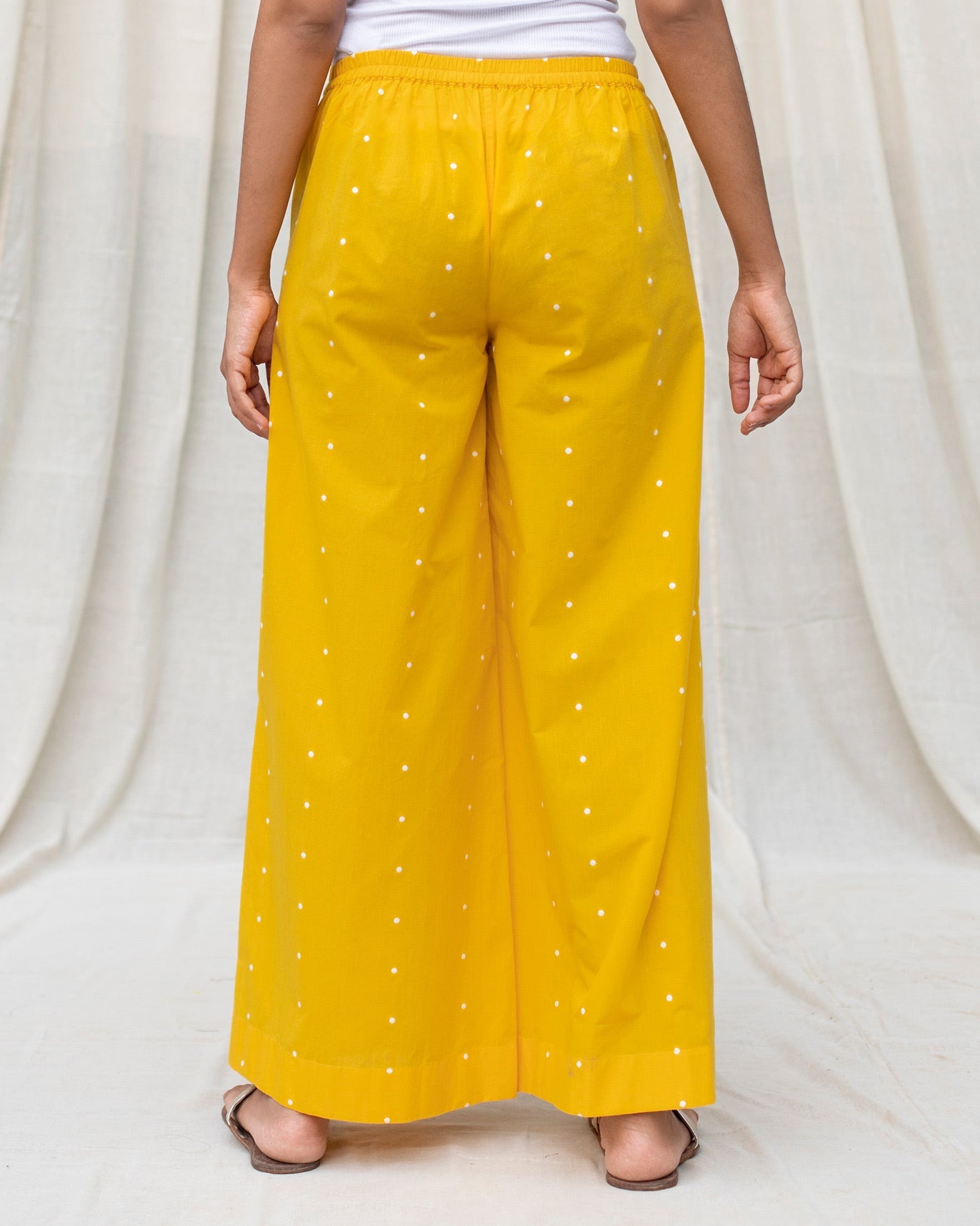 Basic Pyjamas - Yellow & Ivory