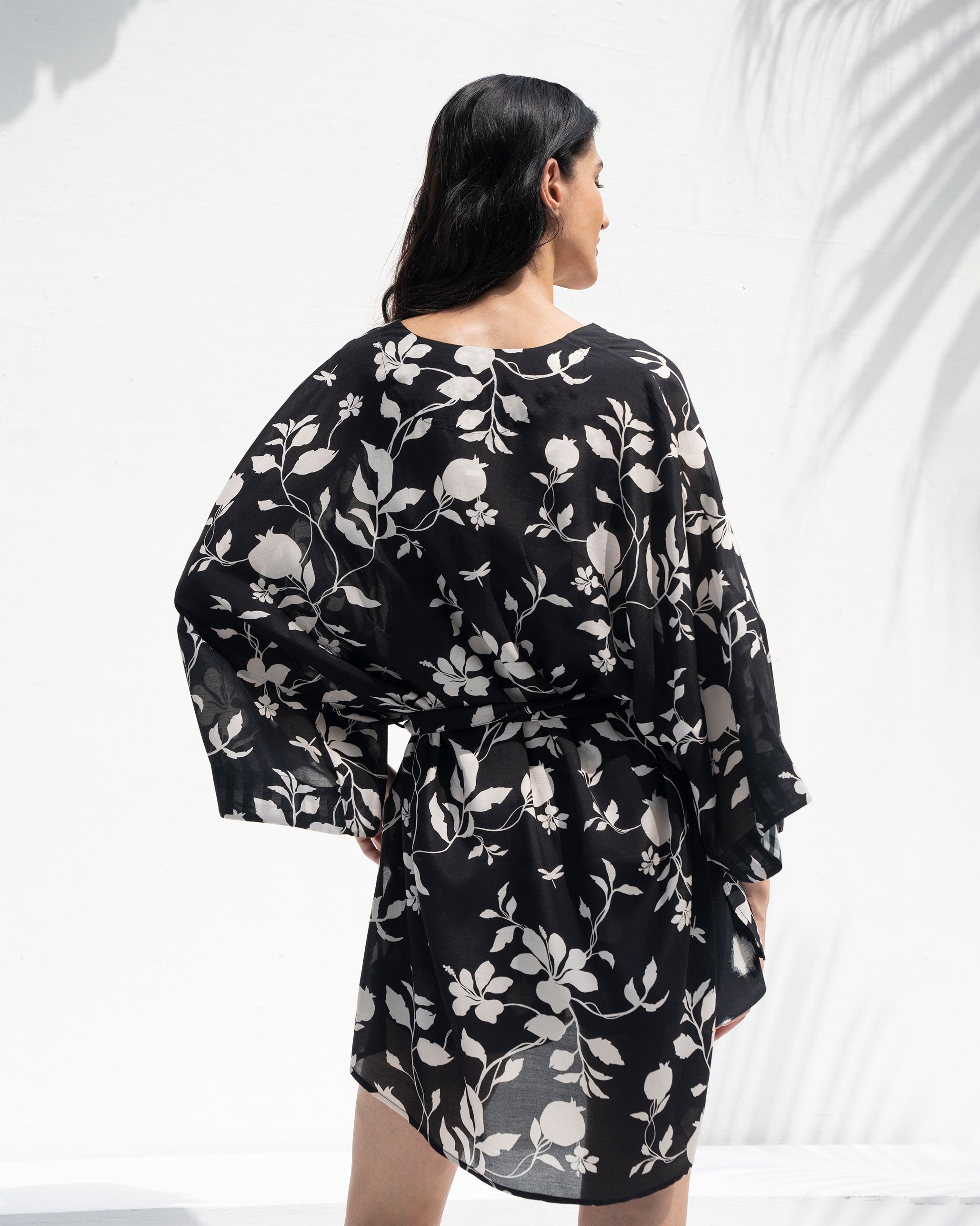 Celeste Kimono - Ivory & Black