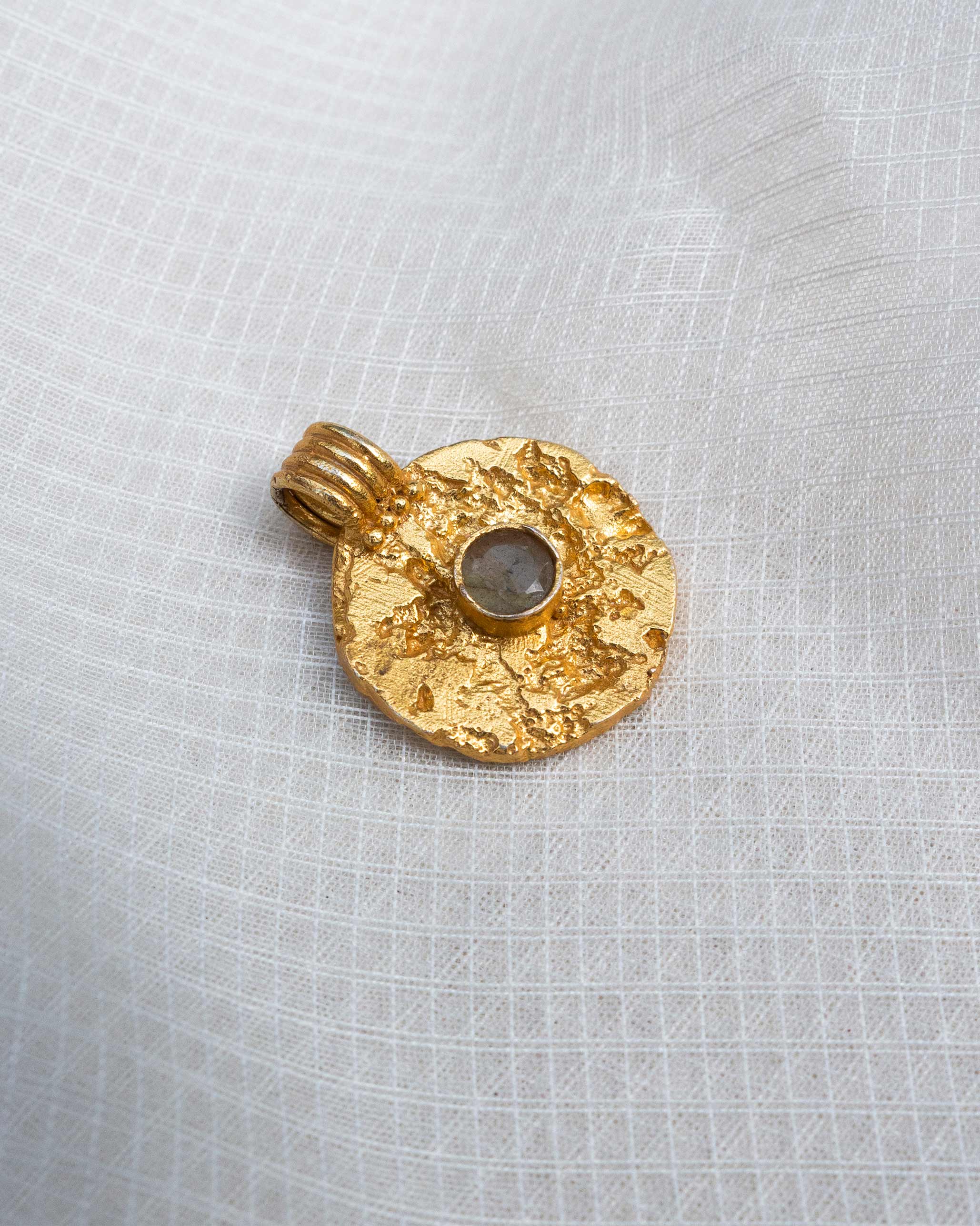 Water Sign Charm - Gold